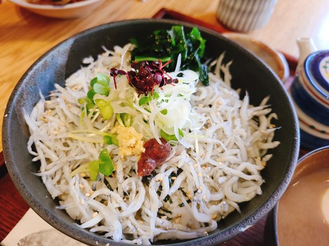 2021-10-09-12-40-11-112