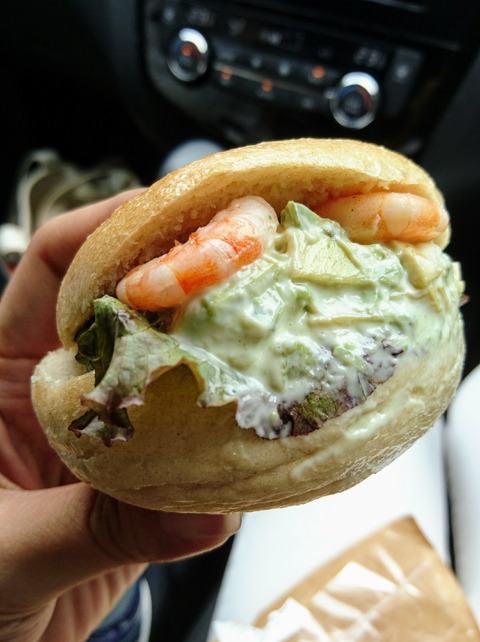 [画像:c104c200-s.jpg]