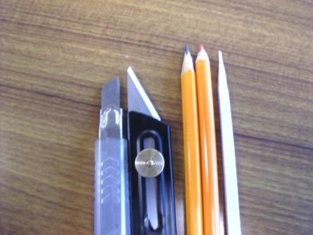 小刀の使い方を学んで 鉛筆を削れるようになろう 見沼散人 の身の丈生活 小刀の使い方を学んで 鉛筆を削れるようになろう 見沼散人 の身の丈生活