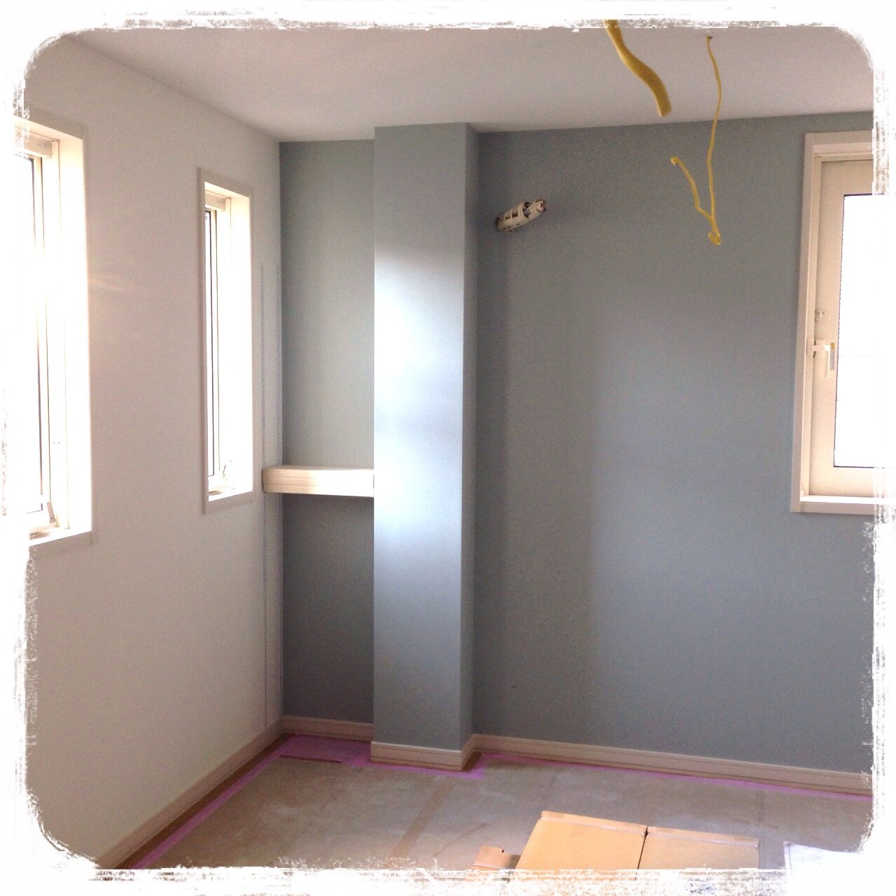 現場見学 アクセントクロス 寝室 子供部屋 33ing