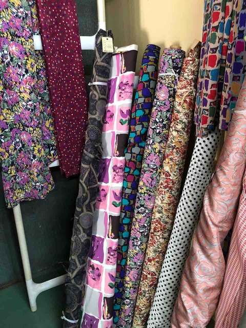 『パール洋装店』服の生地