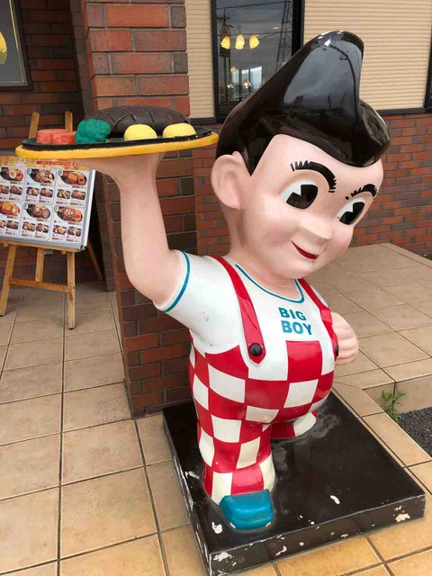 『ビッグボーイ(Big Boy)愛知江南店』ボビーくん