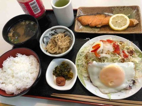 『やきそばとお好み焼 プラザ』日替わりランチ
