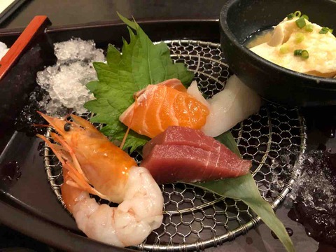 『座食BAR欒 なにがし 江南店』1日限定10食早い者勝ち!豪華舟盛り御膳