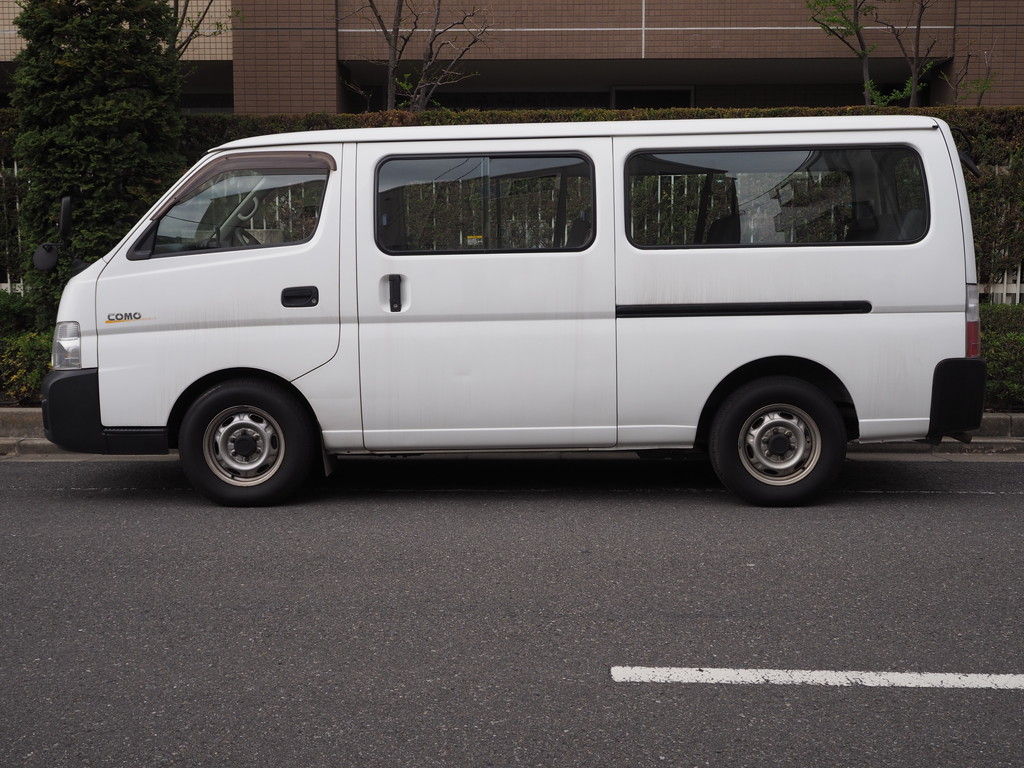 東京葛飾区発!特選格安中古車最新情報！                こなつ店長