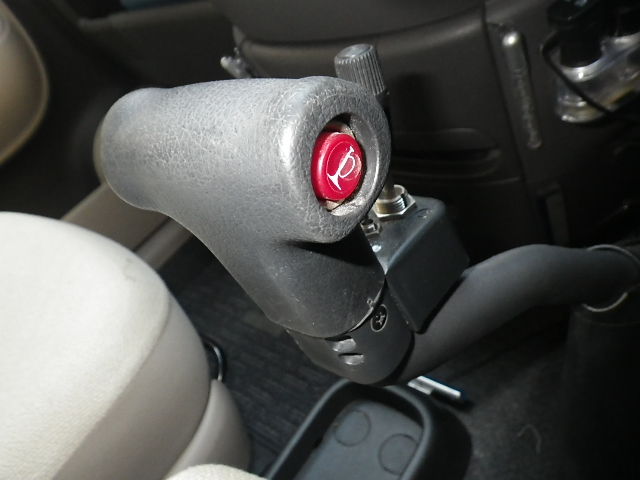 トヨタ シエンタ 福祉車両 手動運転補助装置 サイドサポートシート付き 