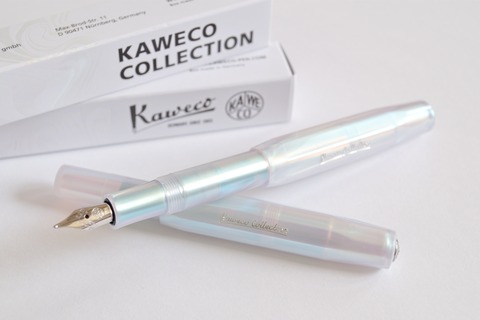 KAWECOの万年筆㉖(Iridescent Pearl) : こんぶの文房具日記 KAWECOの万年筆㉖(Iridescent Pearl) : こんぶの文房具日記