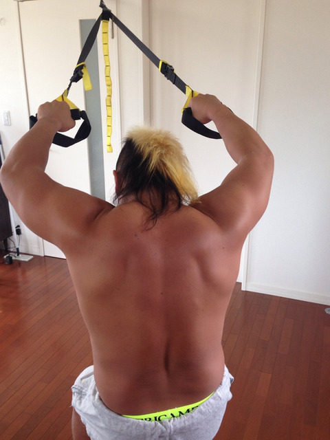 photo1