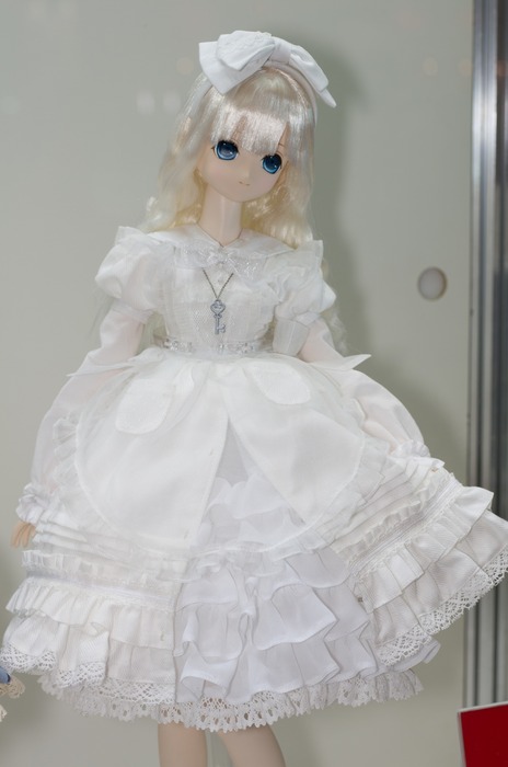 WF2003W_azon-3_R