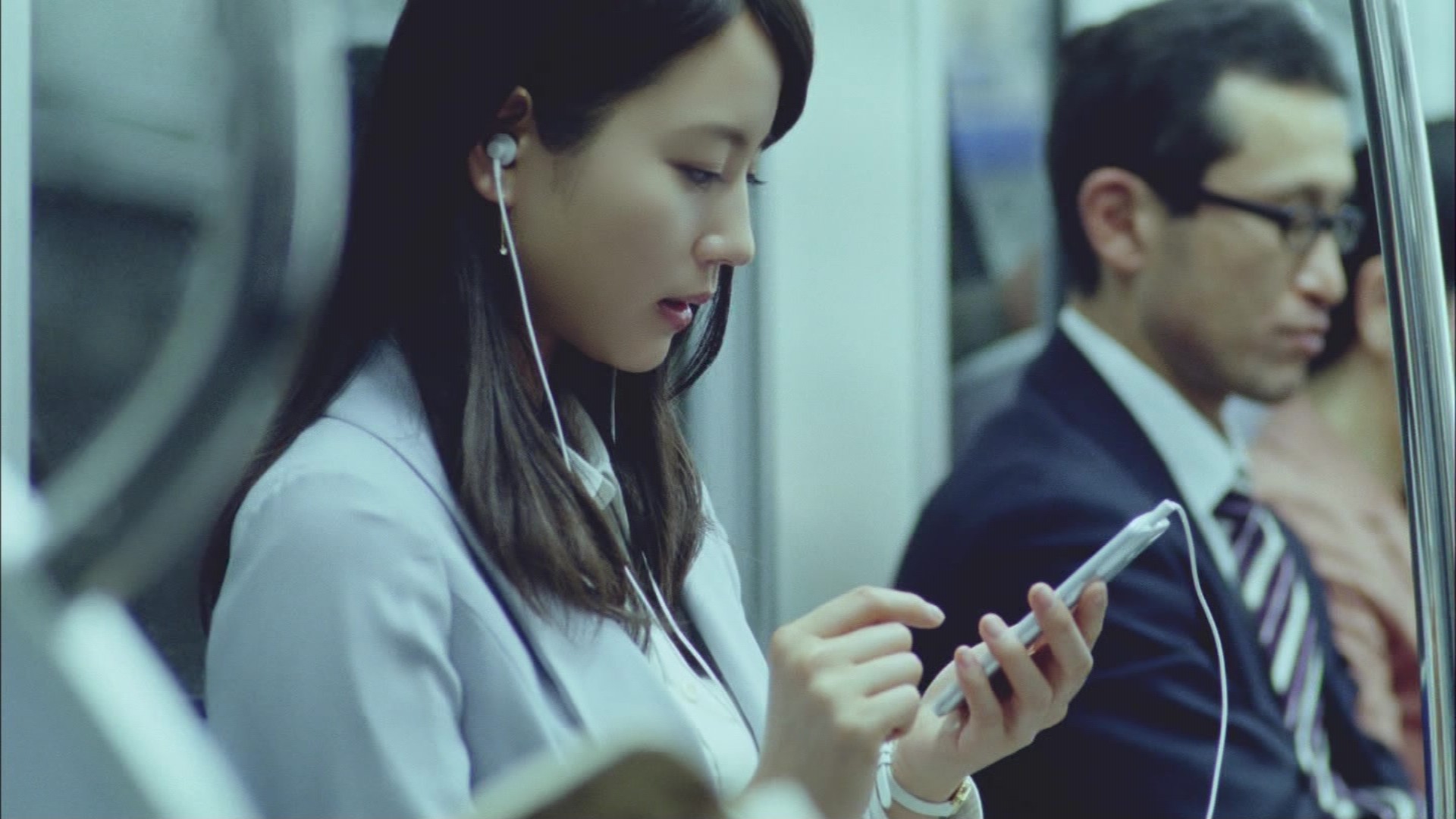 東京メトロ 東京の朝 編 Cm 堀北真希 こんなテレビを見た 東京メトロ 東京の朝 編 Cm 堀北真希 こんなテレビを見た
