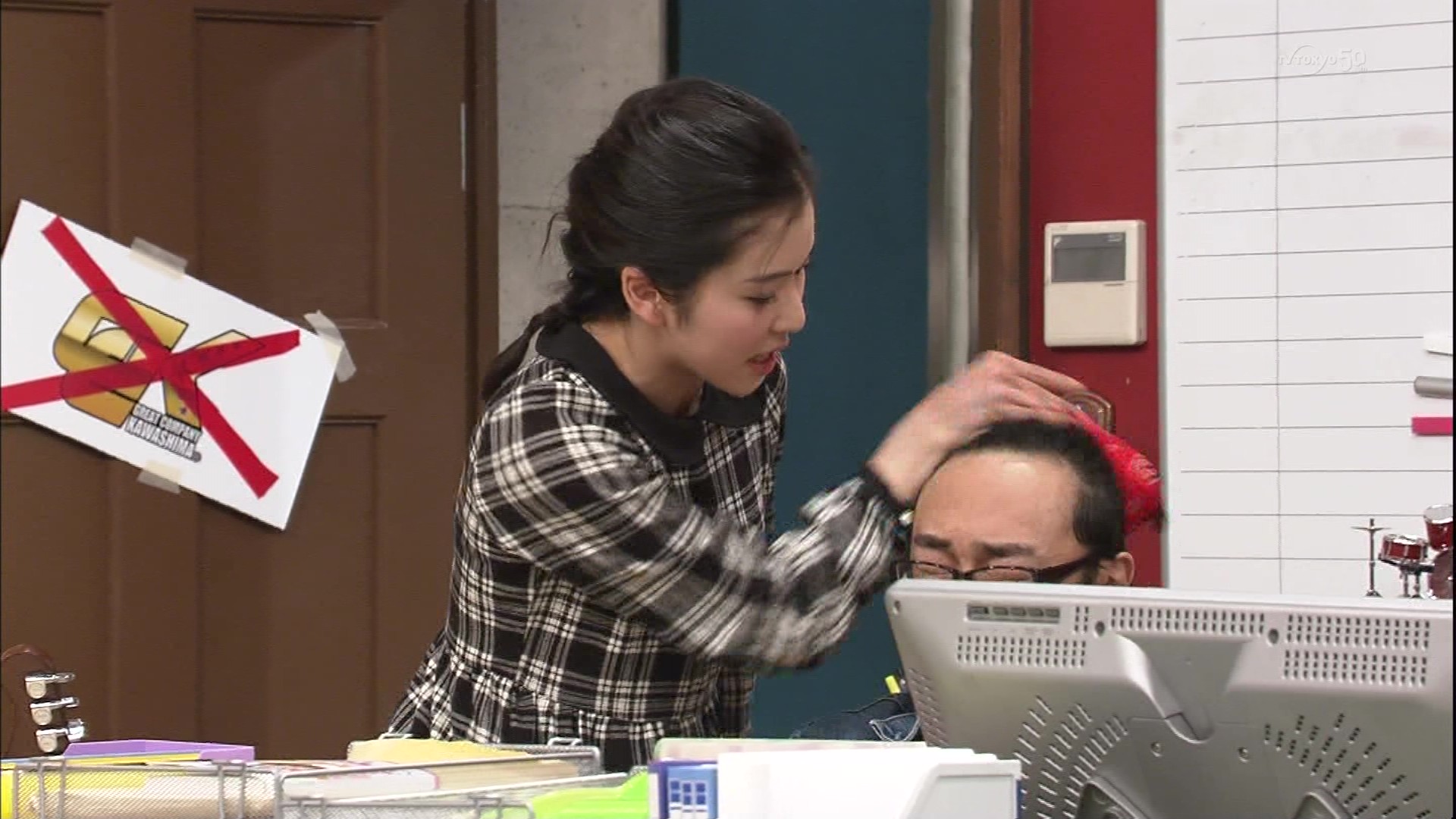 ウレロ 未体験少女 第２話 くそみてぇな事務所だな こんなテレビを見た