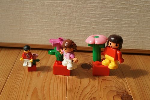 レゴとデュプロとダイヤブロックジュニアの違い 大きさ比べ きゅうきゅう レゴとデュプロとダイヤブロックジュニアの違い 大きさ比べ きゅうきゅう