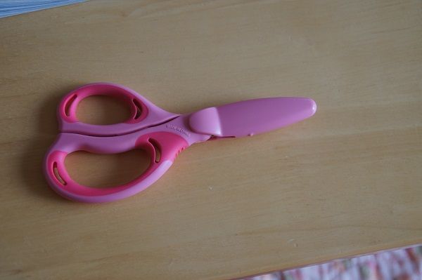コクヨのはさみではさみデビュー おすすめ幼児用学習はさみ きゅうきゅう コクヨのはさみではさみデビュー おすすめ幼児用学習はさみ きゅうきゅう