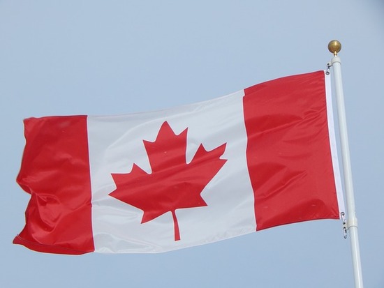 canadian-flag-644729_640