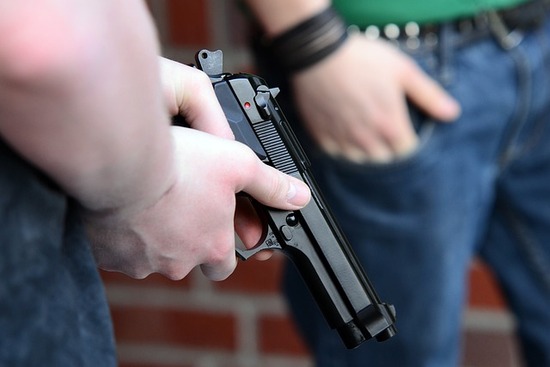拳銃 銃