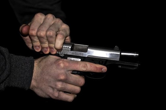 gun-ga3f6d247d_640