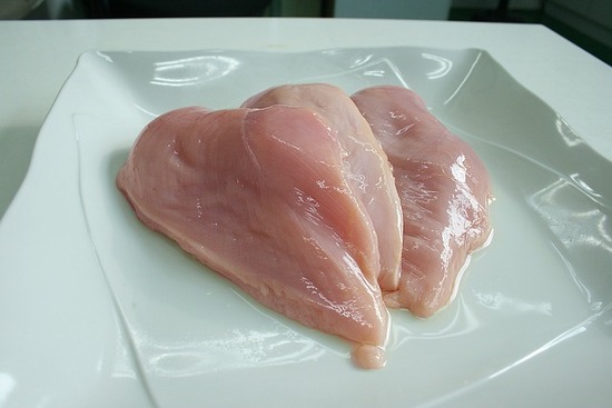 chicken-breast-g9eb3616aa_640