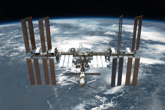 international-space-station-67647_640