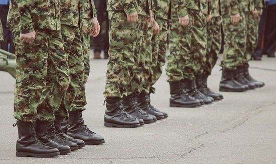 military-gd27cf5aa6_640
