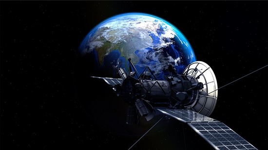 satellite-4269342_640