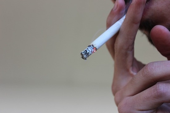 cigarette-g9a37d59eb_640