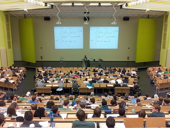 university-g4e88c091c_640