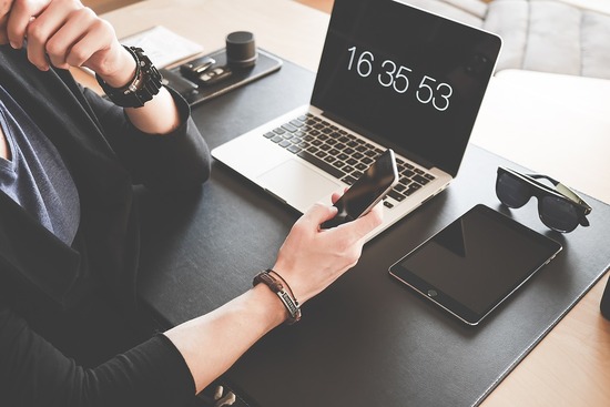home-office-1867759_960_720