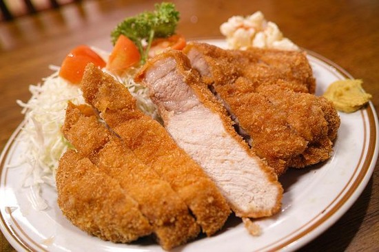 restaurant-gb7f522f68_640-1