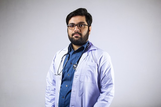 doctor-5997513_640