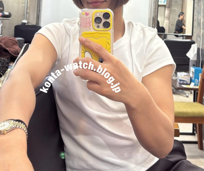 阿部 詩　ロレックス　デイトジャスト 28 ホワイトローマ SS×YG　公式Instagramより