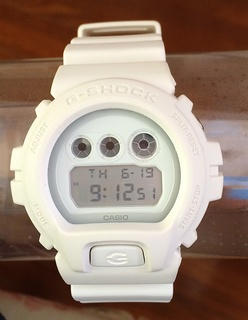 テラスハウス小貫智恵 カシオ　G-SHOCK　ソリッドカラーズ　DW-6900WW-7JF