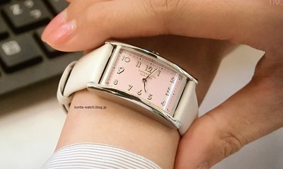 山本 美月　ティファニー　イースト ウエスト ミニ 2-ハンド 37 x 22MM　『パーフェクトワールド』より