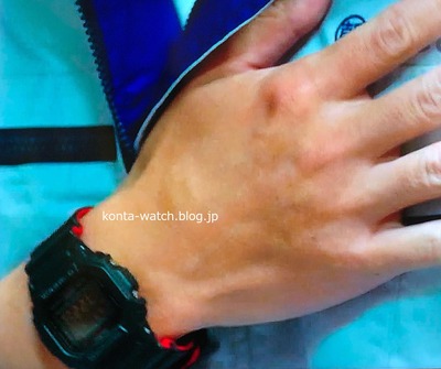 馬場 徹　カシオ　Gショック　スペシャルカラー ブラック＆レッド シリーズ　日曜劇場『オールドルーキー』より