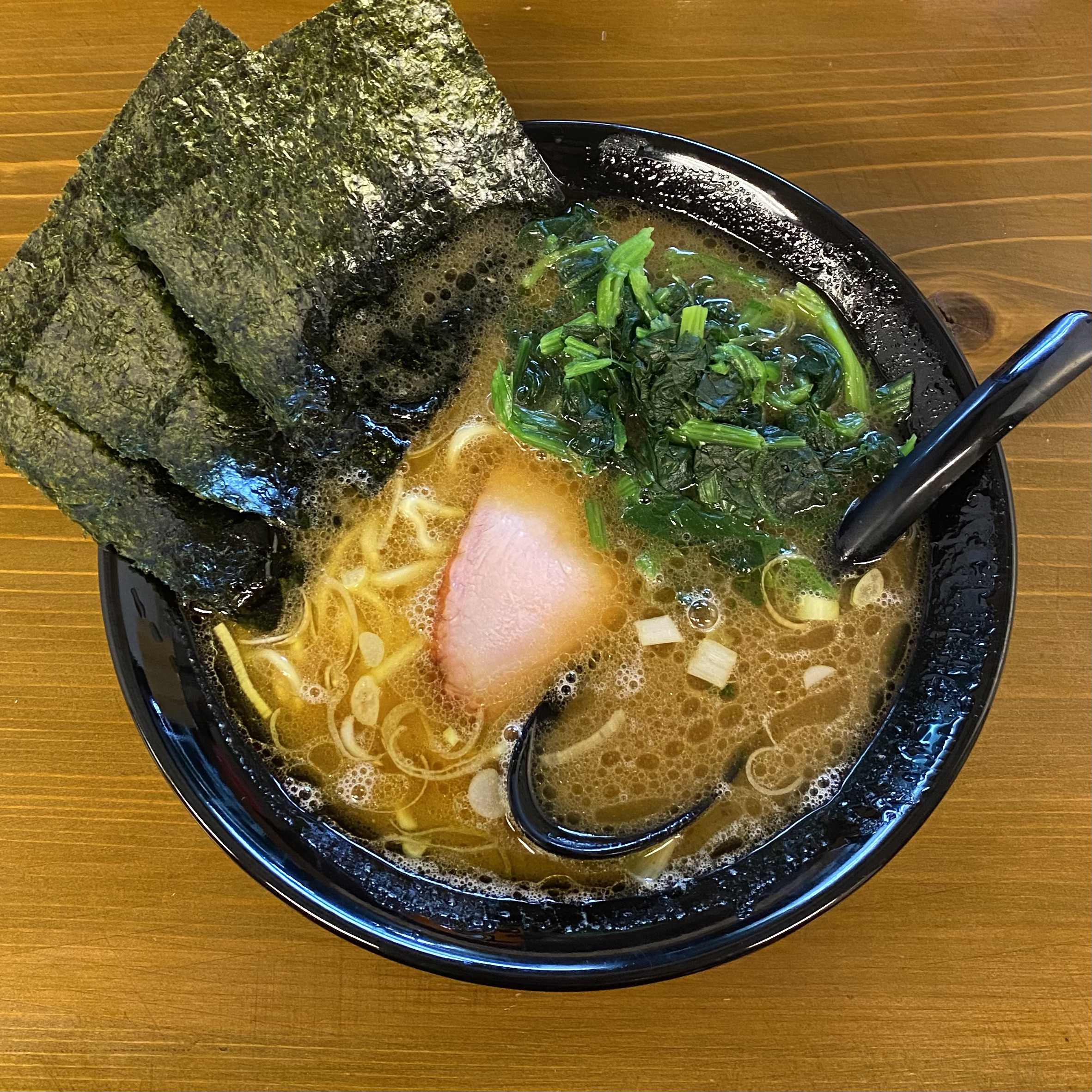 長野県 横浜家系ラーメン とむの 岡谷 ｊｒ １ ヤサイニンニクアブラブログ