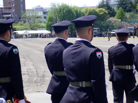 P4122179