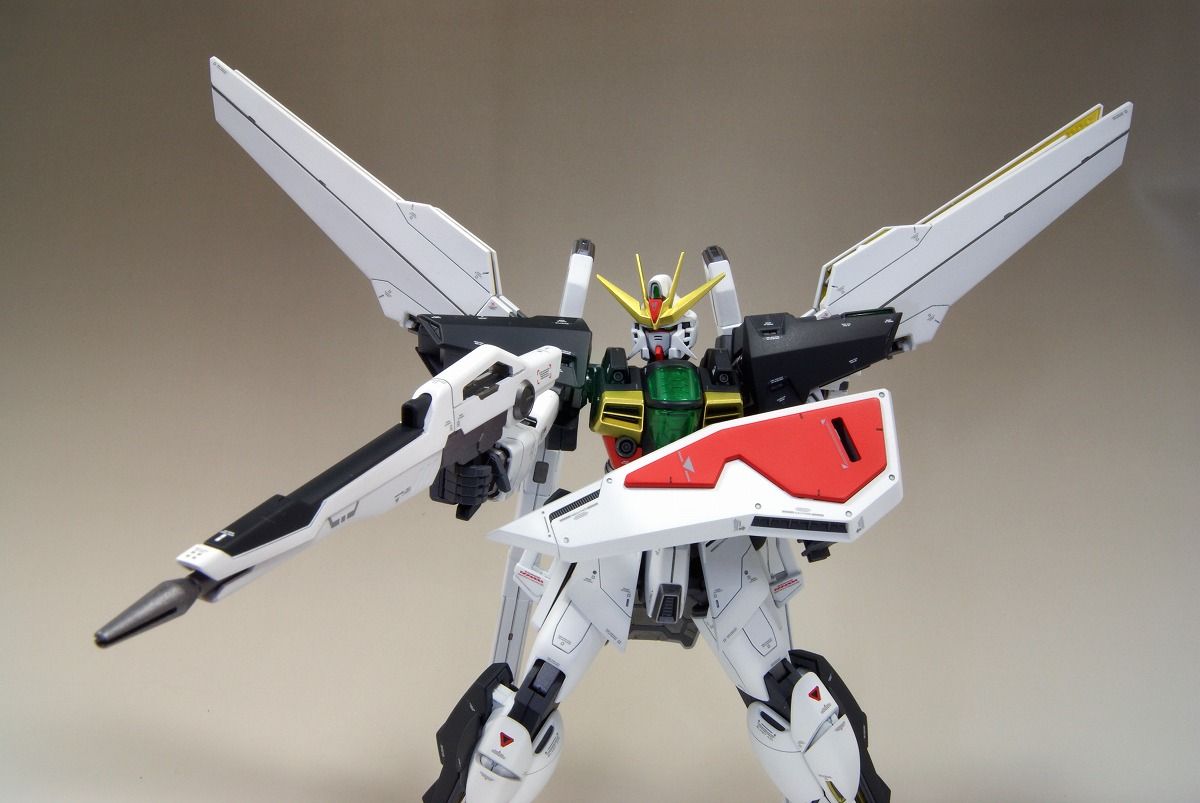 塗装済み完成品　MGガンダムダブルエックス ガンプラ 改造 改造 全塗装】塗装済み完成品 MGガンダムダブルエックス