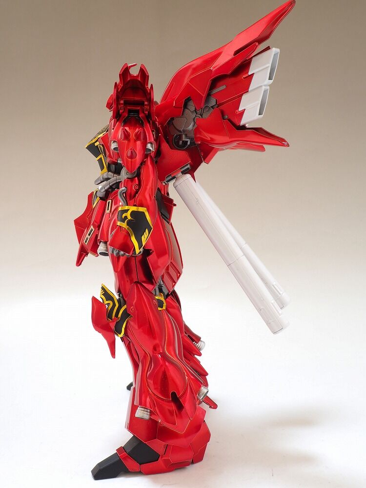 完成品レビュー】1/144 HGUC シナンジュ チタニウムフィニッシュ【簡単