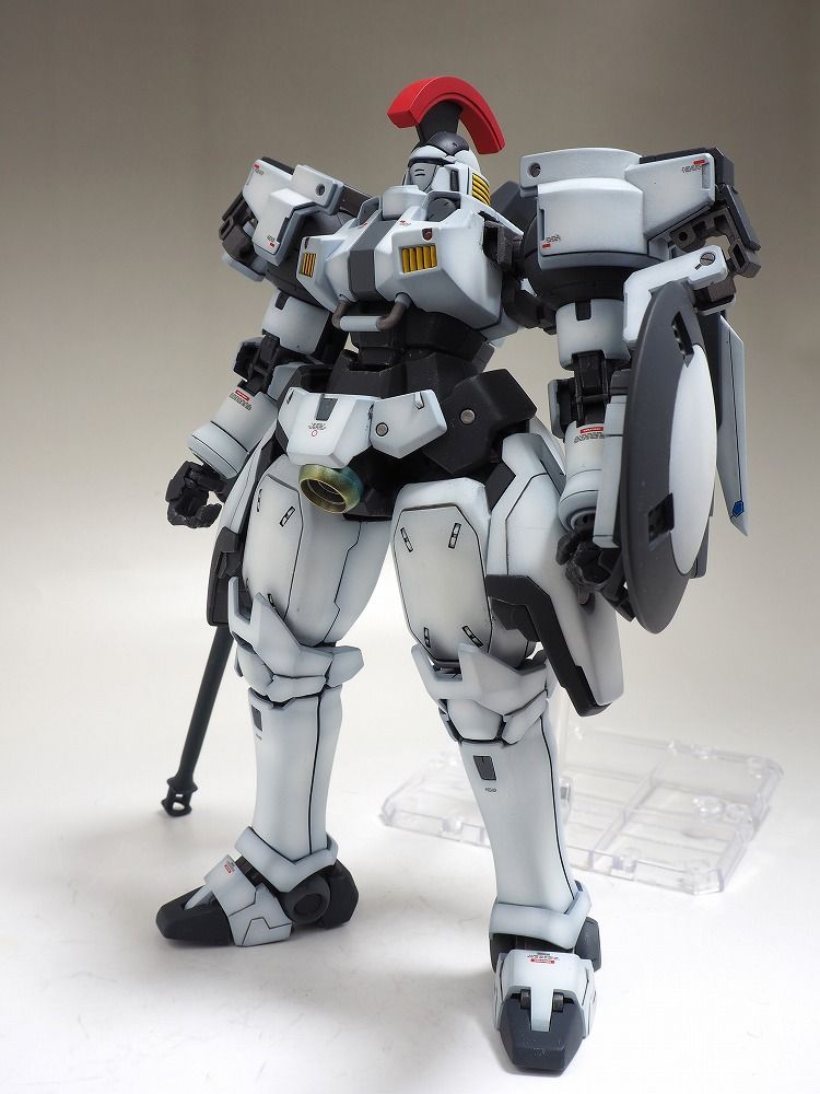 MG トールギス 塗装 完成品 バンダイ ガンプラ 1/100 MG 1/100 トールギスF EW【再販】【2次：2024年2月