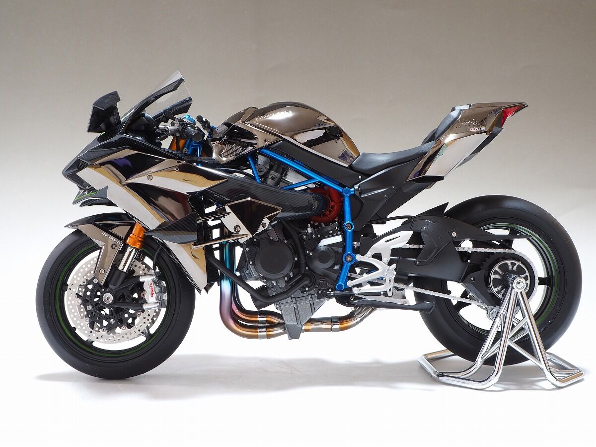 完成品レビュー】1/9 Kawasaki Ninja H2R (MENG MODEL)【部分