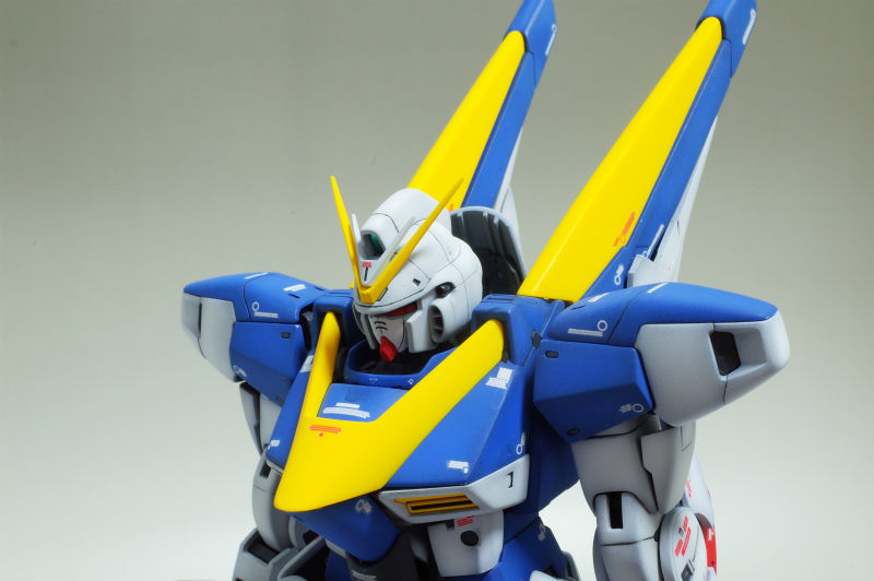 完成品レビュー 1 100 Mg V2ガンダム 塗装 グラデーション塗装 ガンプラ 素晴らしきガンプラ日和
