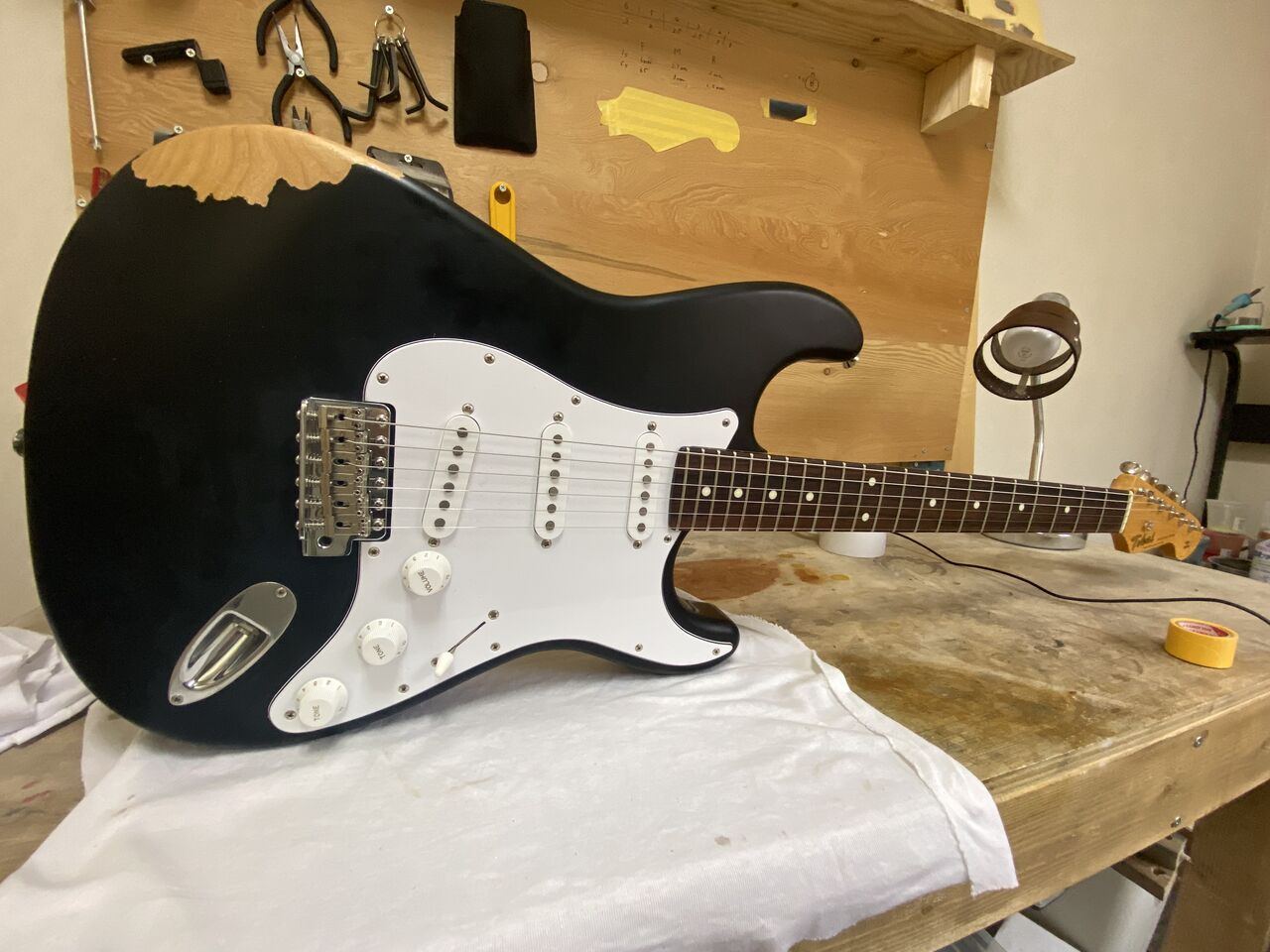 Refinish Aged Strat Refinish Aged Strat