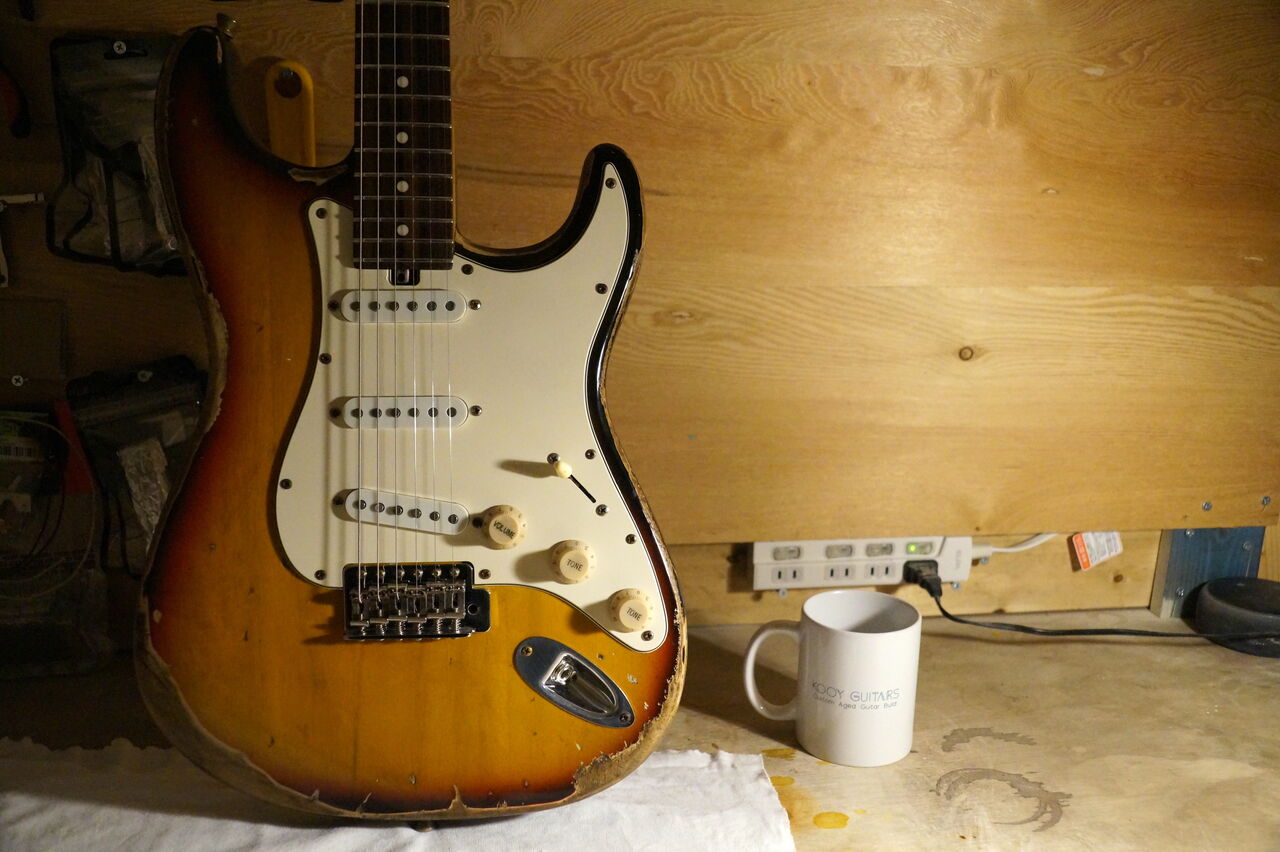 ★サンバーストラッカーリフィニッシュandレリック加工御依頼★ FINEST GUITARS presents Fender Experience Vol.11