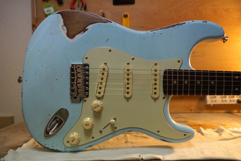 KOOY GUITARSリフィニッシュ ストラトキャスター Kooy Guitars Refin By KG Aged Strat 