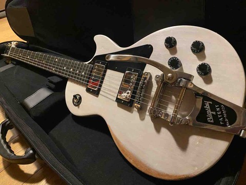 レスポールスペシャルをリフィニッシュ Kooy Guitarsのk レスポールスペシャルをリフィニッシュ Kooy Guitarsのk