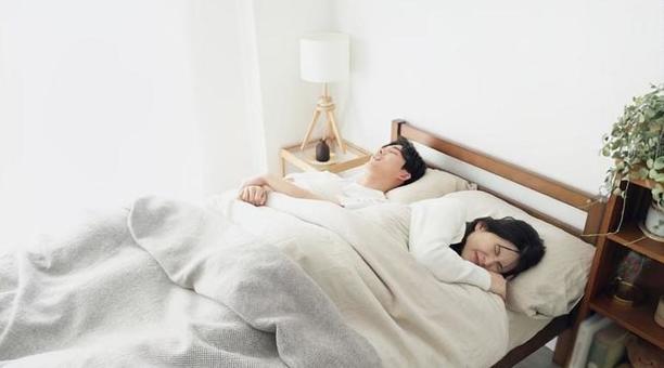 【悲報】日本人の性生活満足度、31カ国中最下位