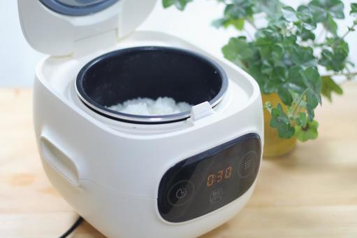 「炊飯器レシピ」に警鐘　タイガー魔法瓶が炊飯器の正しい使い方をレクチャー、NG料理方法は？