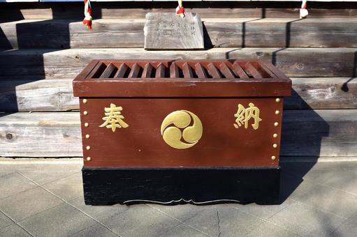 ｢5円を納めて二礼二拍手一礼｣が正解とは限らない…無類の神社好きが納めている"お賽銭の金額"