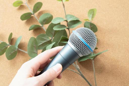 吉本興業元常務さん、お気持ち表明「松本くん、このままやめなさい」