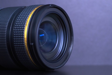 【動画】麻生最高顧問、記念撮影に加わらず手を振り高速で逃亡wwwwwwwww