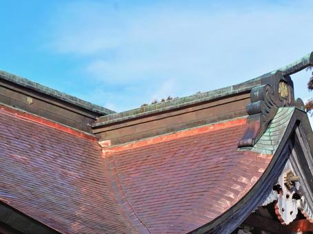 「鬼滅の刃」聖地の神社　屋根の銅板1630枚・65万円相当盗まれる